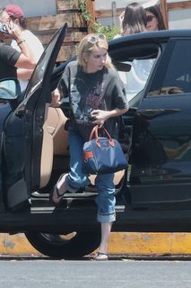 Emma Roberts feet photo 6