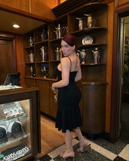 Emma Rose feet photo thumbnail