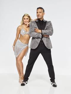 Emma Slater feet photo 10