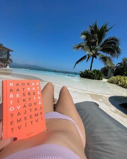 Emma Smetana feet photo 17
