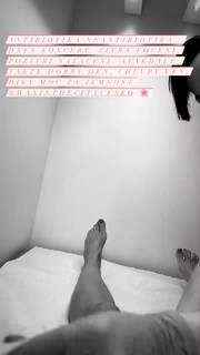 Emma Smetana feet photo 4