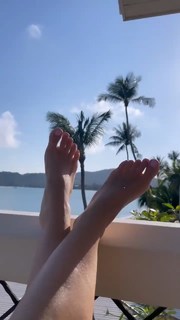 Emma Smetana feet photo 1