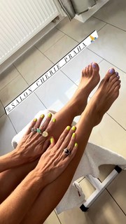 Emma Smetana feet photo 16