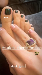 Emma Smetana feet photo 8