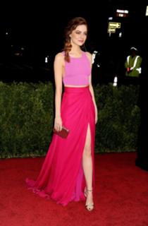 Emma Stone feet photo thumbnail