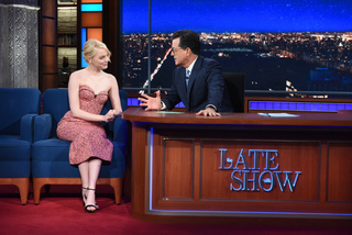 Emma Stone feet photo thumbnail