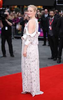 Emma Stone feet photo thumbnail