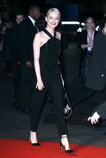 Emma Stone feet photo thumbnail