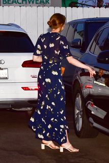 Emma Stone feet photo thumbnail
