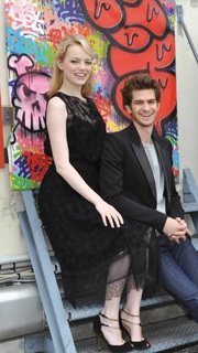 Emma Stone feet photo thumbnail