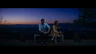 Emma Stone feet photo thumbnail