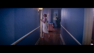 Emma Stone feet photo thumbnail