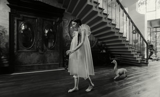 Emma Stone feet photo thumbnail