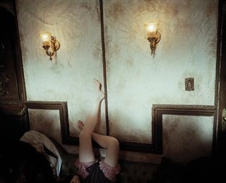 Emma Stone feet photo thumbnail