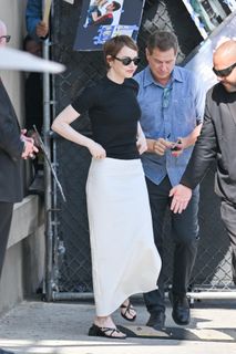 Emma Stone feet photo thumbnail
