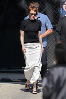 Emma Stone feet photo thumbnail