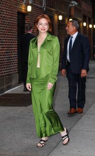 Emma Stone feet photo thumbnail