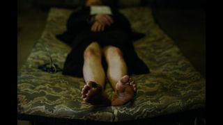 Emma Stone feet photo thumbnail