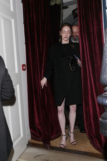 Emma Stone feet photo 10