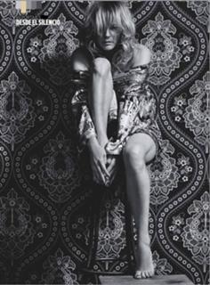Emma Suárez feet photo 10