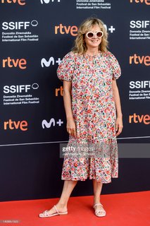 Emma Suárez feet photo 10
