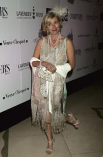Emma Thompson feet photo thumbnail