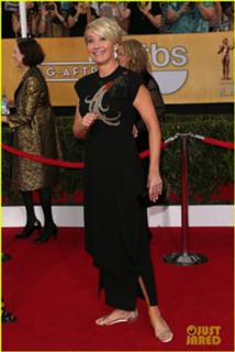 Emma Thompson feet photo thumbnail