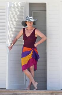 Emma Thompson feet photo thumbnail