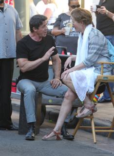 Emma Thompson feet photo thumbnail