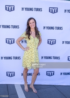 Emma Vigeland feet photo 14