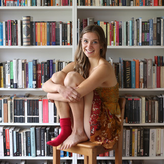 Emma Wagstaff feet photo 1