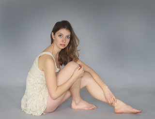 Emma Wagstaff feet photo 4