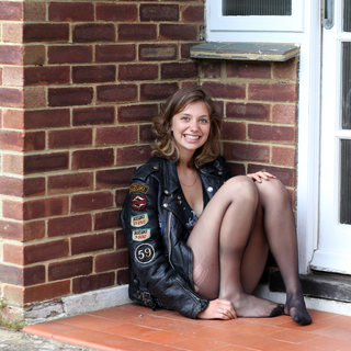 Emma Wagstaff feet photo 11