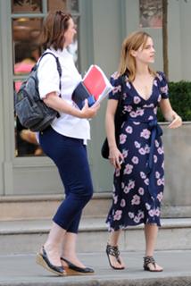Emma Watson feet photo thumbnail
