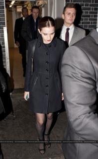 Emma Watson feet photo thumbnail
