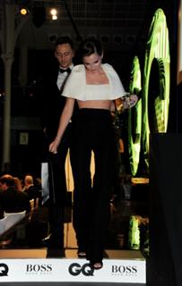 Emma Watson feet photo thumbnail