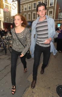 Emma Watson feet photo thumbnail