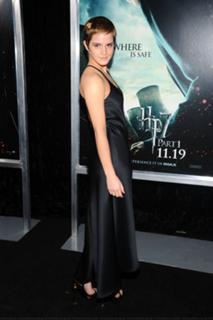 Emma Watson feet photo thumbnail