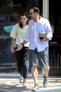 Emma Watson feet photo thumbnail