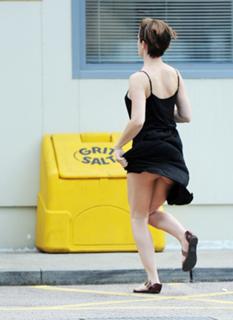 Emma Watson feet photo thumbnail