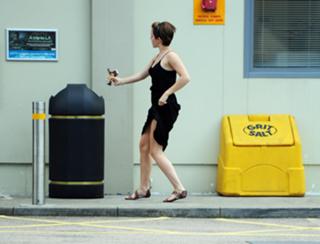 Emma Watson feet photo thumbnail