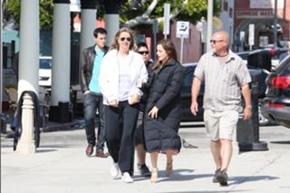 Emma Watson feet photo thumbnail