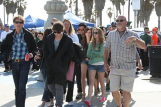 Emma Watson feet photo thumbnail