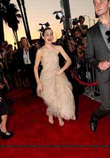 Emma Watson feet photo thumbnail