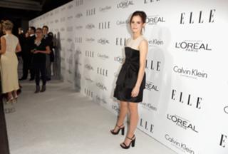 Emma Watson feet photo thumbnail
