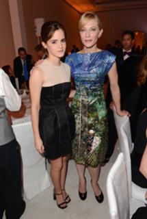 Emma Watson feet photo thumbnail