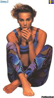 Emma Wiklund feet photo thumbnail