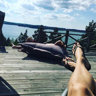Emma Wiklund feet photo thumbnail