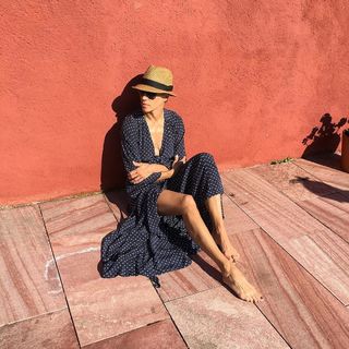 Emma Wiklund feet photo thumbnail