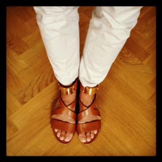 Emma Wiklund feet photo thumbnail